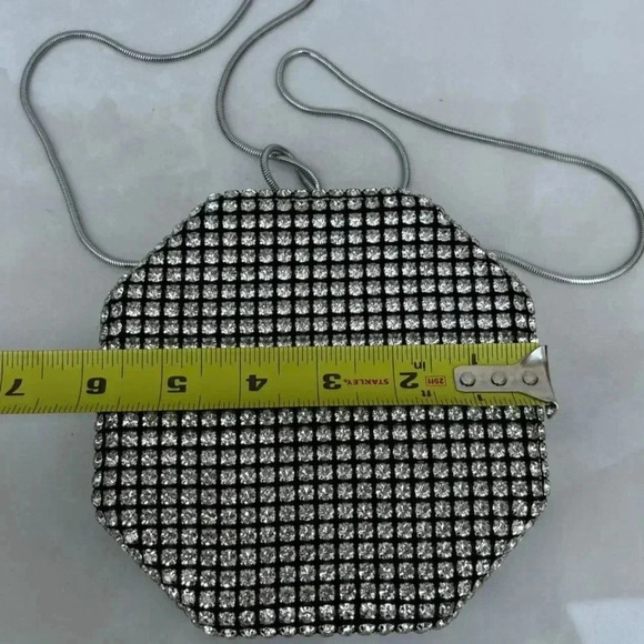 Zara Womens Bloggers Favorite Minaudiere Rhinestone Bag Silver Size 6"x6" - Picture 6 of 16
